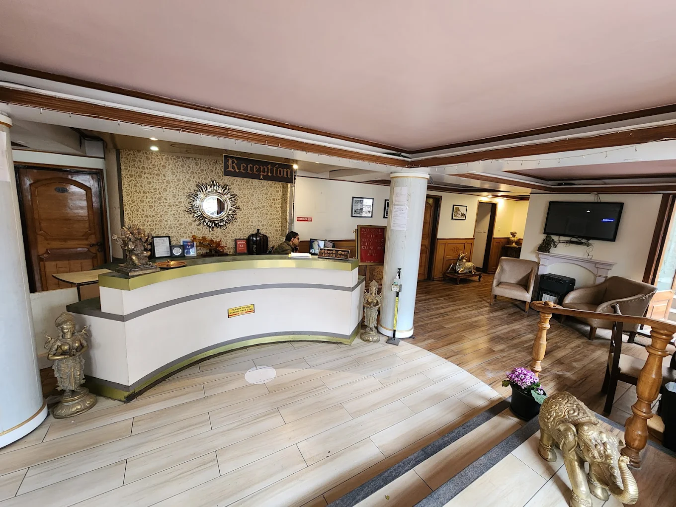 Sunflower Group of Hotels - Lobby & Interiors